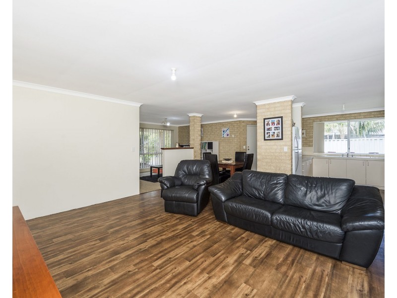 11 Garfield Drive, Australind WA 6233