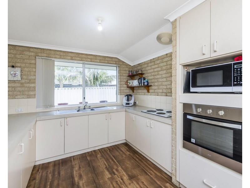 11 Garfield Drive, Australind WA 6233