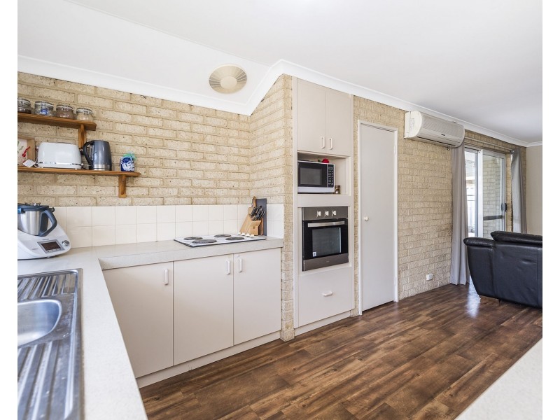 11 Garfield Drive, Australind WA 6233