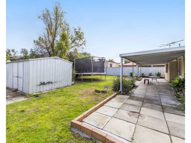 11 Garfield Drive, Australind WA 6233