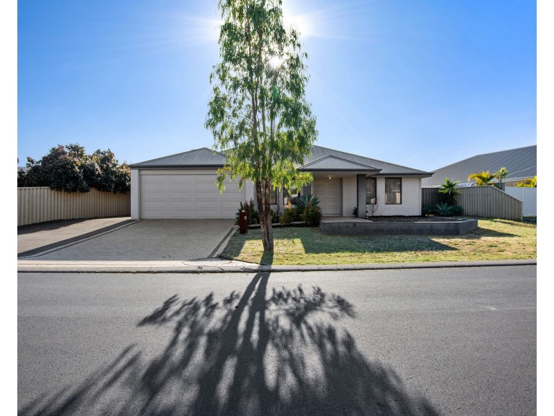 3 Apsley Circle, Millbridge WA 6232