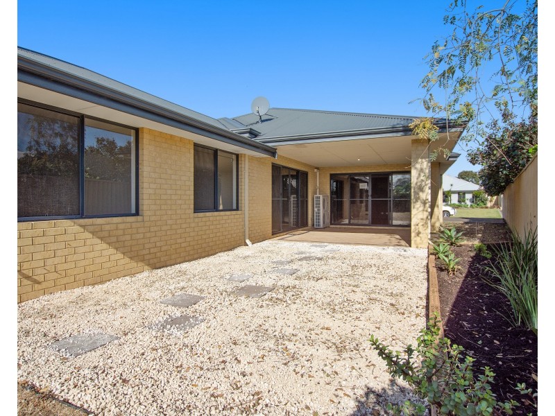 3 Apsley Circle, Millbridge WA 6232
