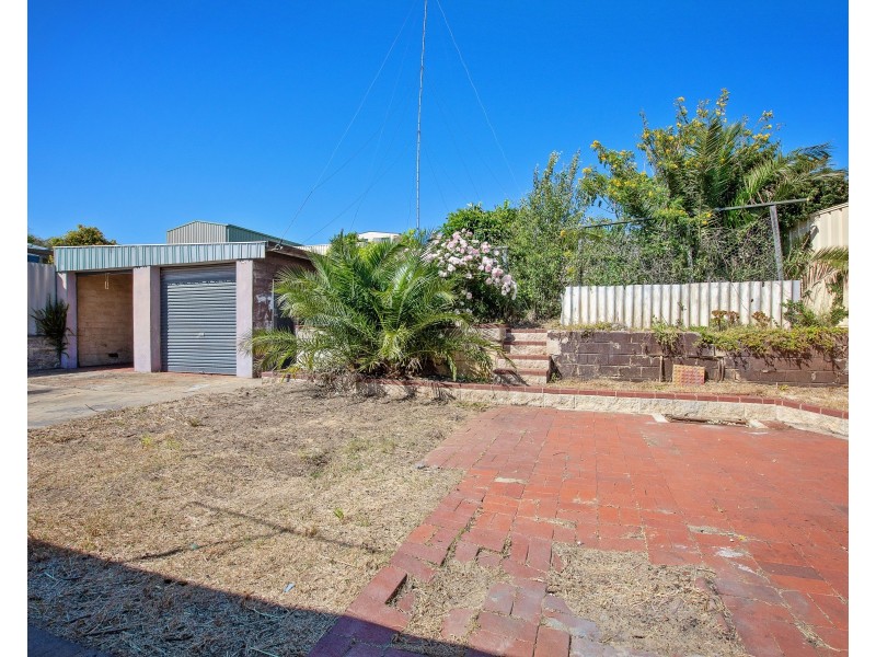 9 Scott Street, Eaton WA 6232