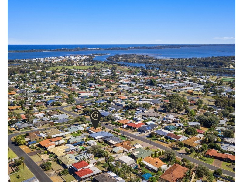 9 Scott Street, Eaton WA 6232