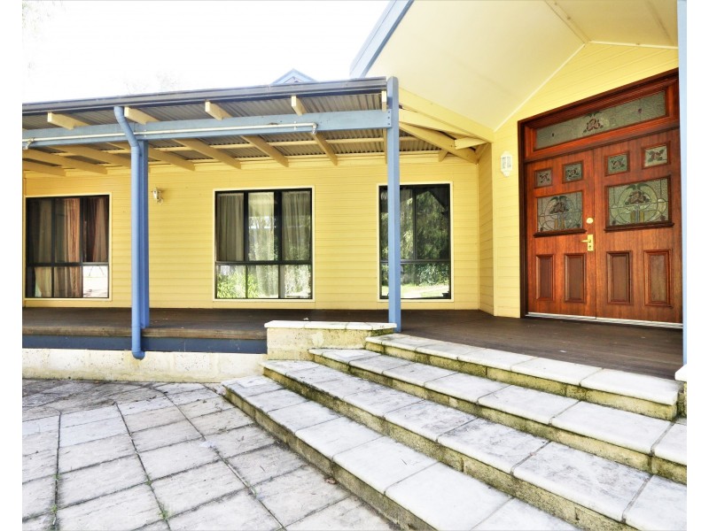 139 Howson Drive, Brunswick WA 6224