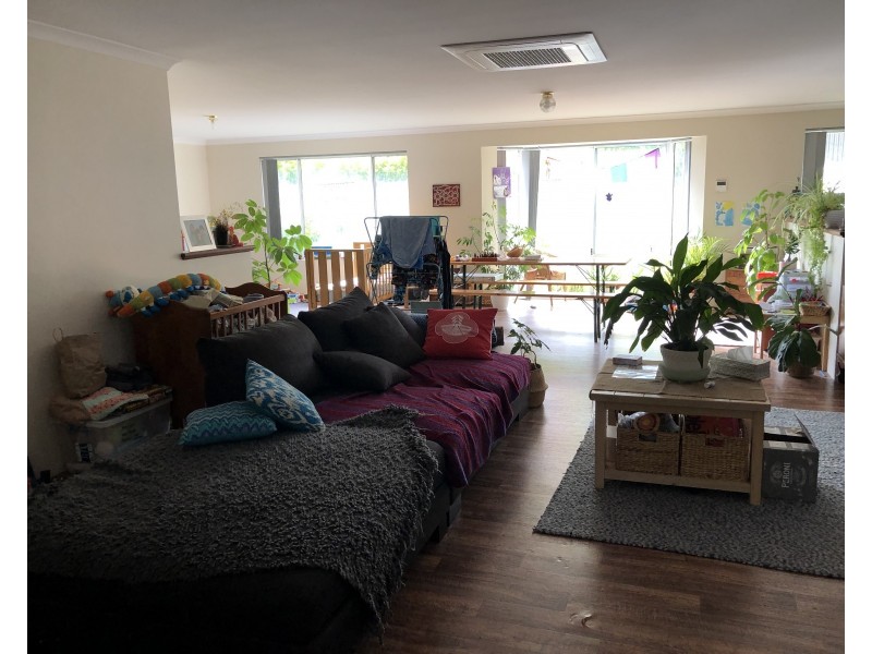 13 Averil Street, Abbey WA 6280