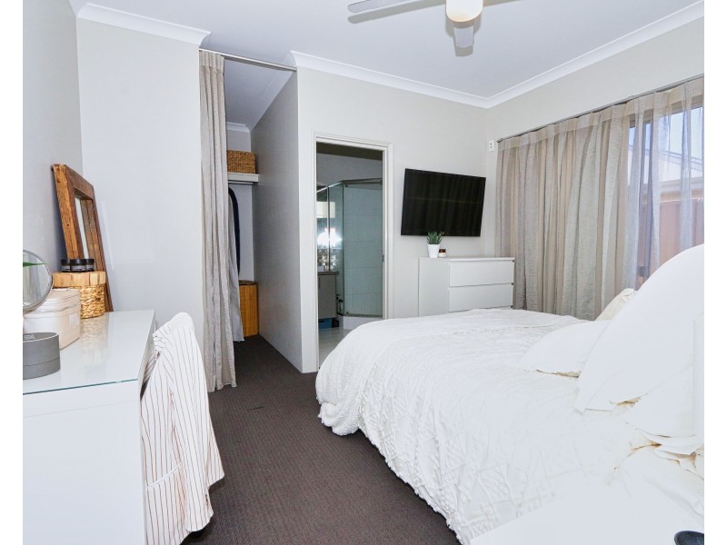 22B Isernia Place, South Bunbury WA 6230