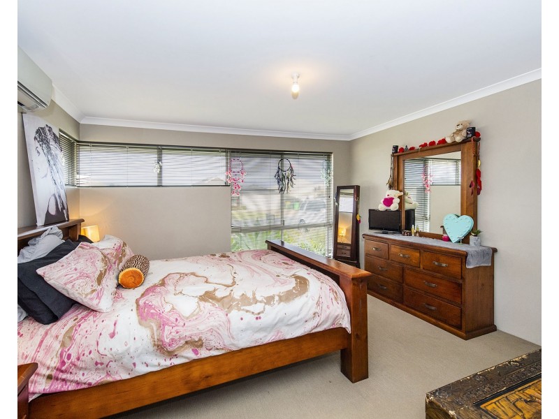 165 Braidwood Drive, Australind WA 6233