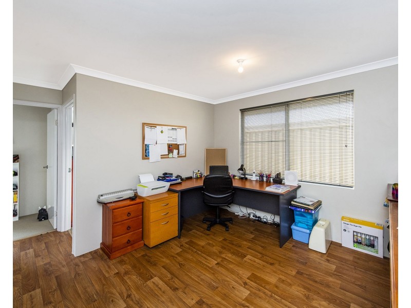 165 Braidwood Drive, Australind WA 6233
