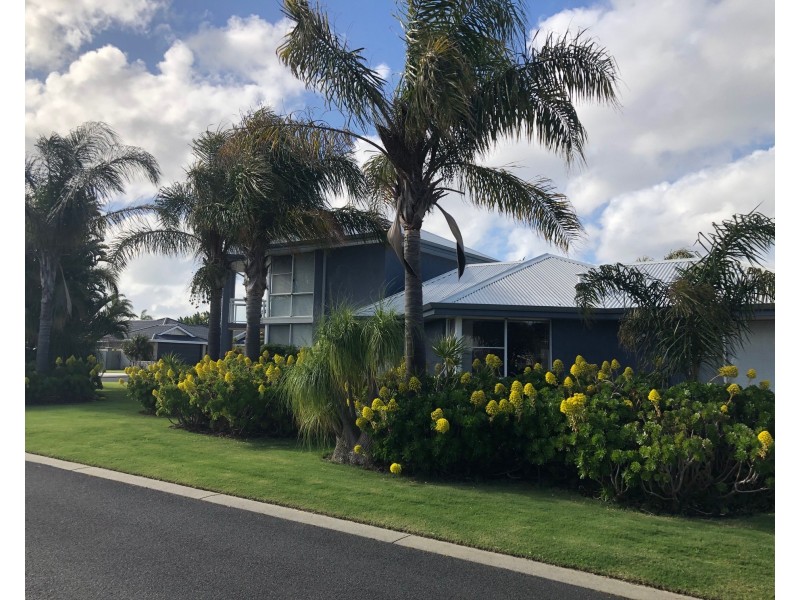 7 Portsea Court, Pelican Point WA 6230