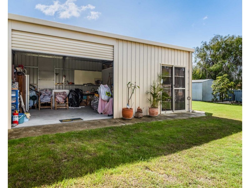 8 Cook Place, Australind WA 6233