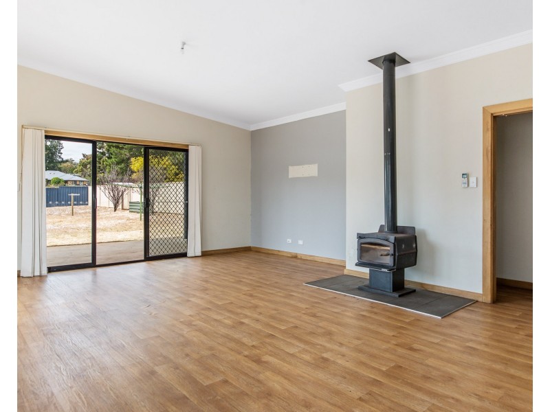 90 Fleet Street, Donnybrook WA 6239