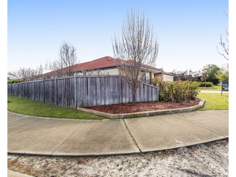 7 Burwood Road, Australind WA 6233