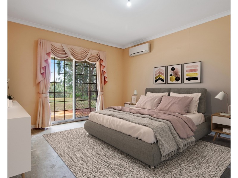 13 Grosmont Glade, Leschenault WA 6233