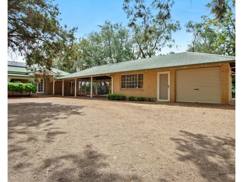 13 Grosmont Glade, Leschenault WA 6233
