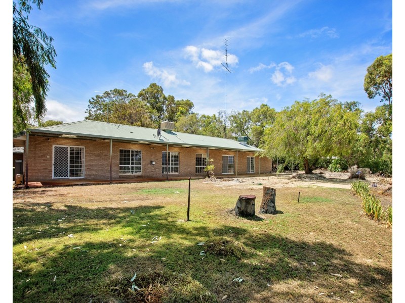 13 Grosmont Glade, Leschenault WA 6233