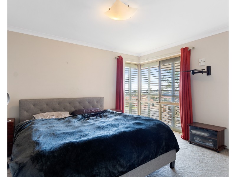 8 Batavia Place, Australind WA 6233