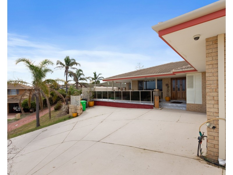 8 Batavia Place, Australind WA 6233