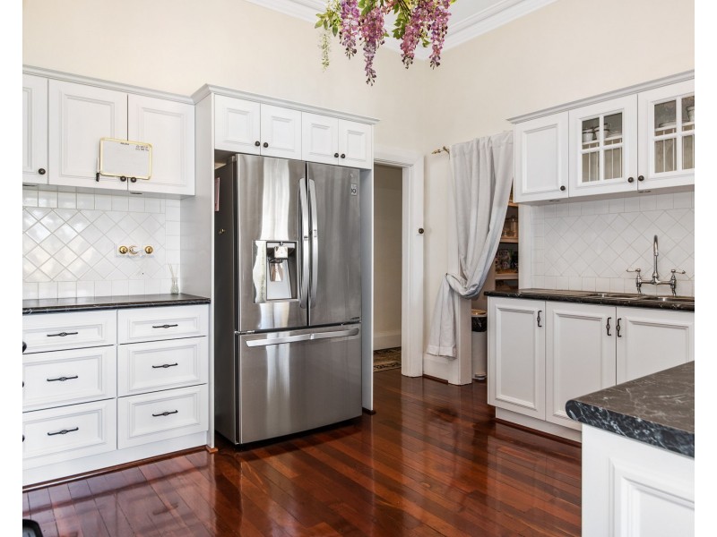 3 Money Street, Bunbury WA 6230