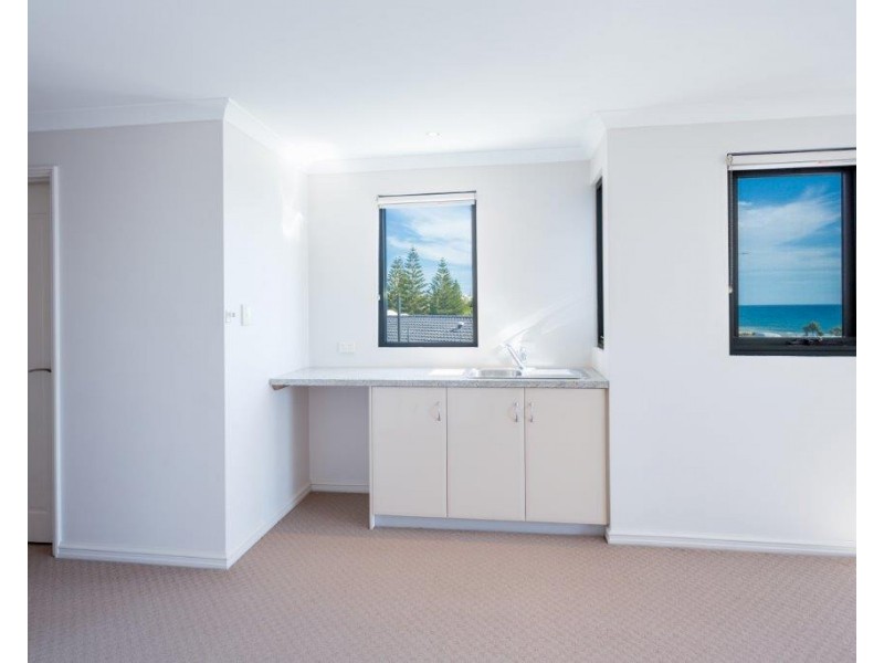 171C Ocean Drive, South Bunbury WA 6230