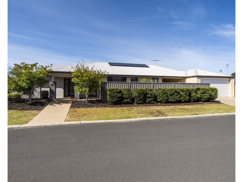 14 Biesiot Street, Carey Park WA 6230