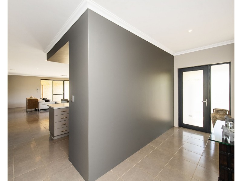 14 Biesiot Street, Carey Park WA 6230