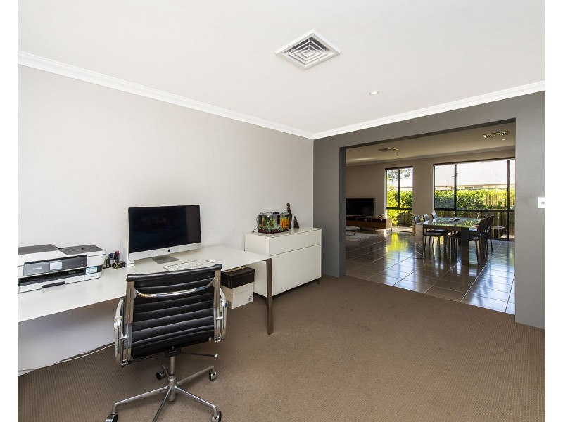 14 Biesiot Street, Carey Park WA 6230