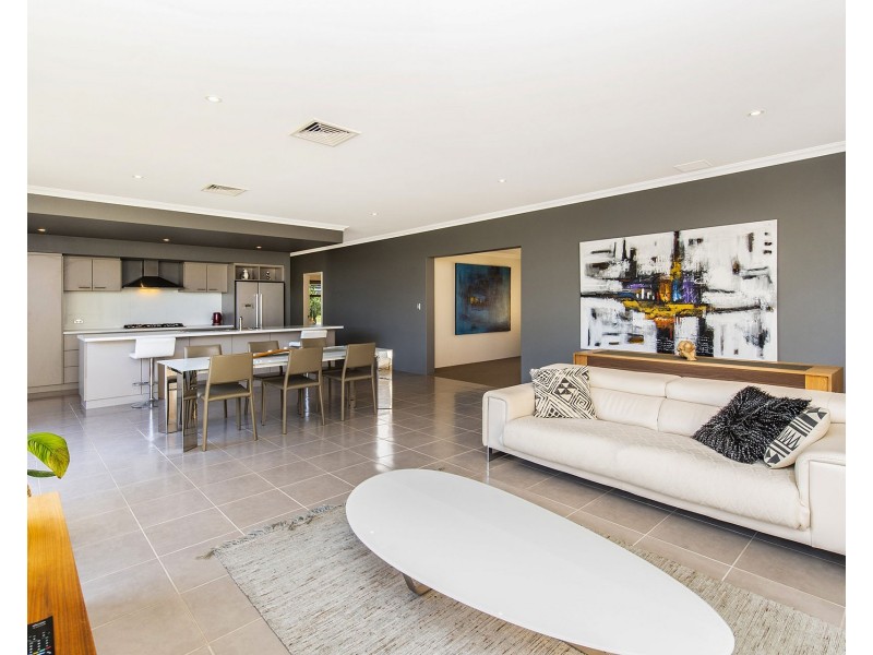 14 Biesiot Street, Carey Park WA 6230