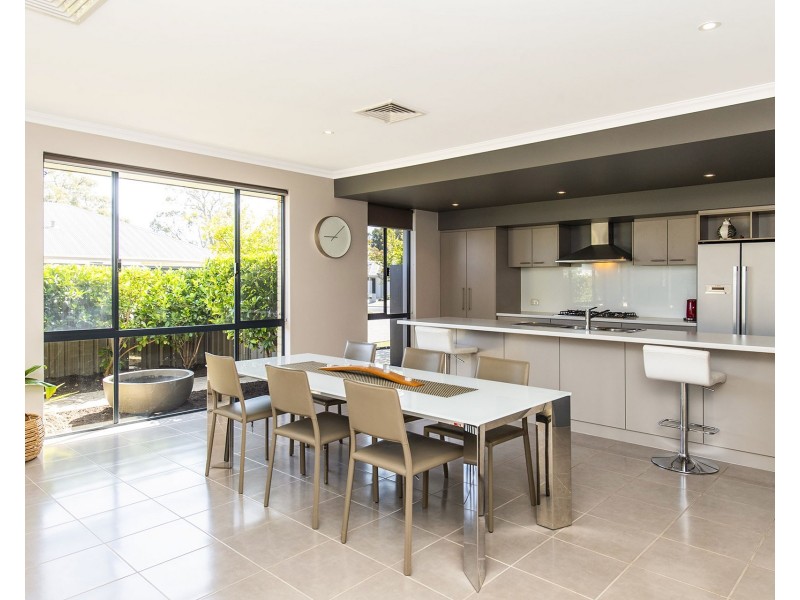 14 Biesiot Street, Carey Park WA 6230