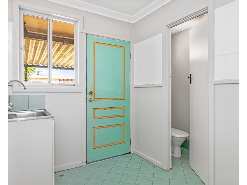 16 Underwood Street, Carey Park WA 6230