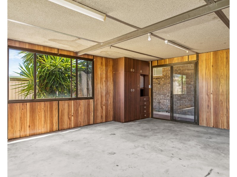 16 Underwood Street, Carey Park WA 6230