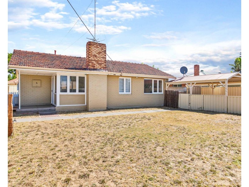 5 Otway Street, Withers WA 6230