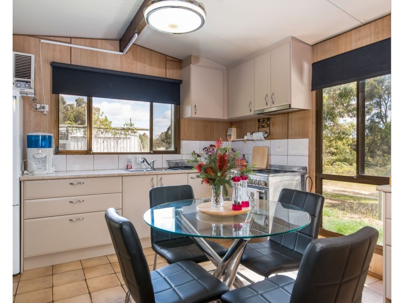 173 Riverdale Road, Cookernup WA 6220