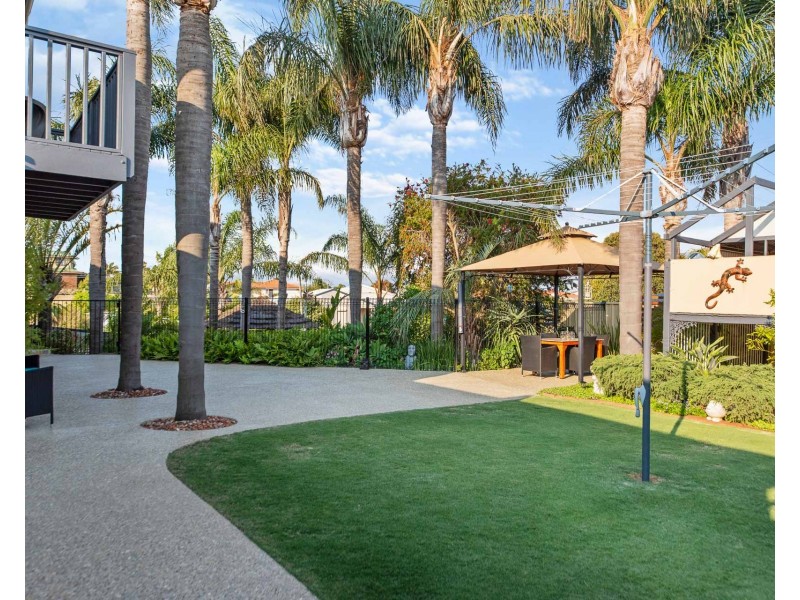 1 Hurst Street, Eaton WA 6232