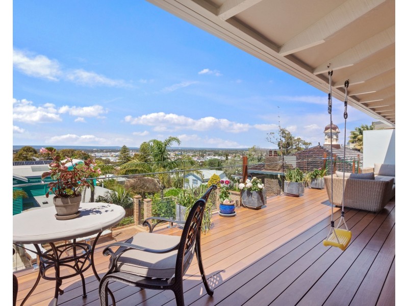 11 Roberts Crescent, Bunbury WA 6230