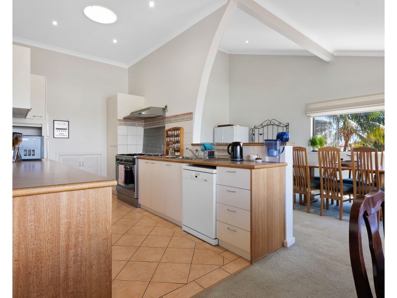 11 Roberts Crescent, Bunbury WA 6230