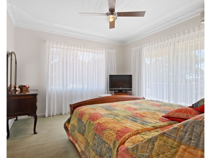 11 Roberts Crescent, Bunbury WA 6230