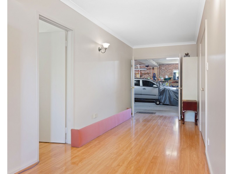 11 Roberts Crescent, Bunbury WA 6230