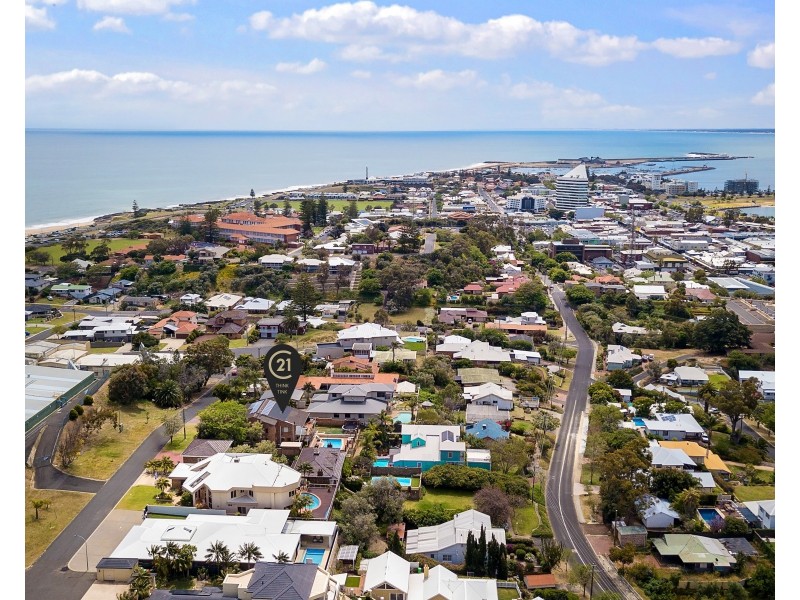 11 Roberts Crescent, Bunbury WA 6230