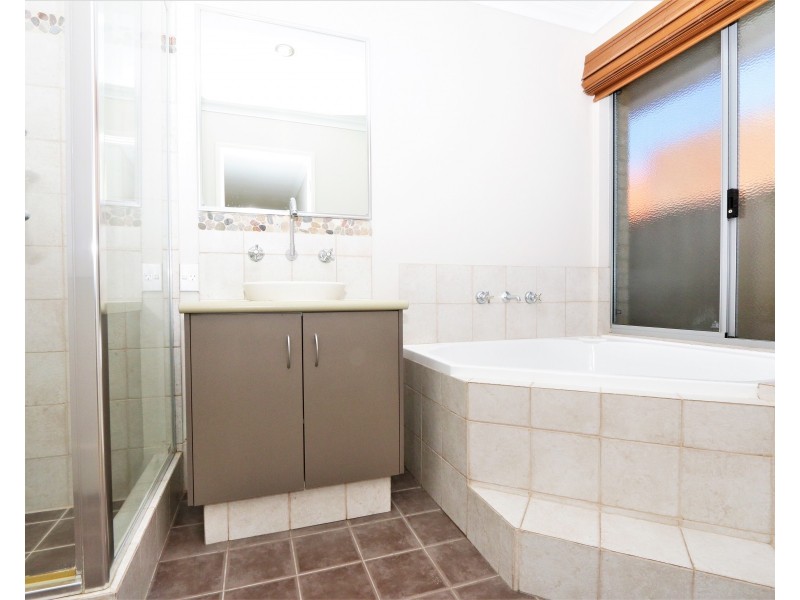 9 Sepia Approach, Dalyellup WA 6230