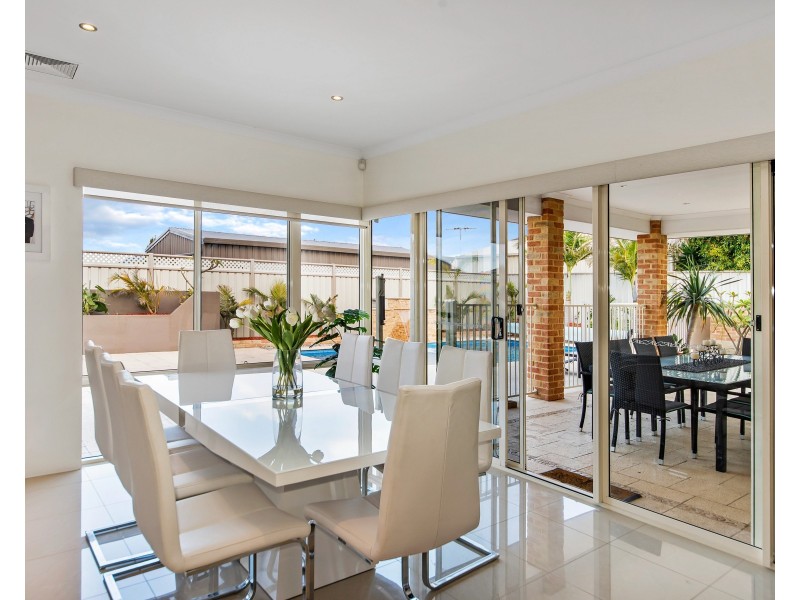 10 Golden Beryl Avenue, Australind WA 6233