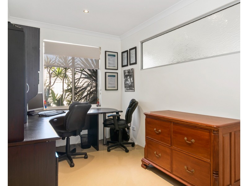10 Golden Beryl Avenue, Australind WA 6233