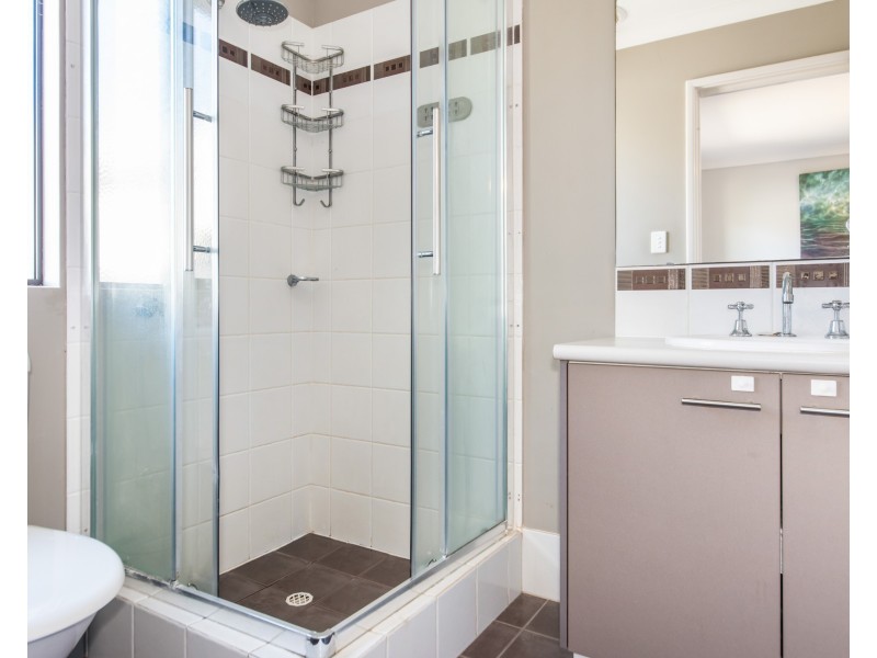 13 Murtin Road, Dalyellup WA 6230