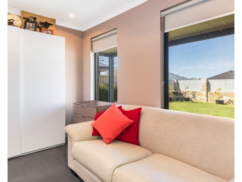 13 Murtin Road, Dalyellup WA 6230