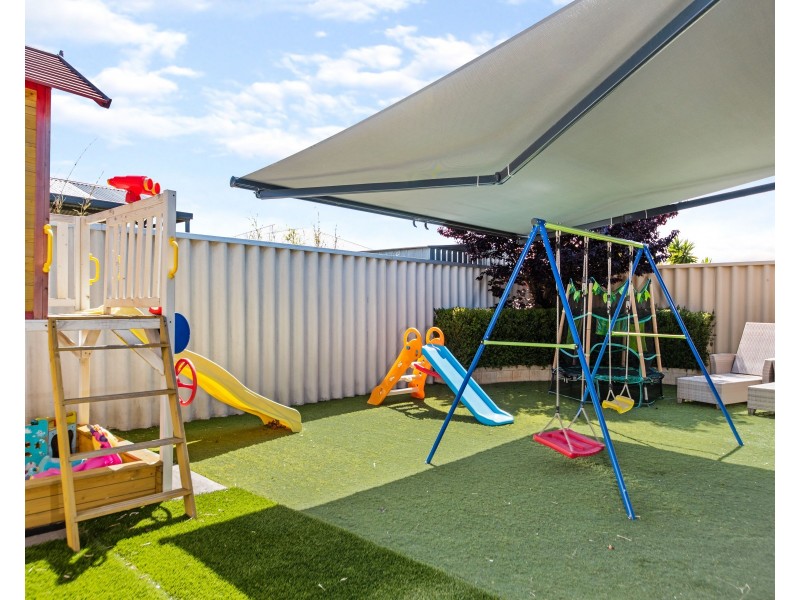 13 Murtin Road, Dalyellup WA 6230