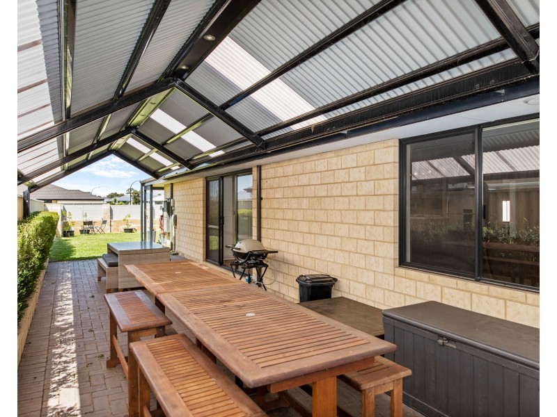 13 Murtin Road, Dalyellup WA 6230
