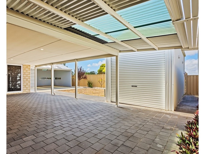 66 Denison Link, Millbridge WA 6232