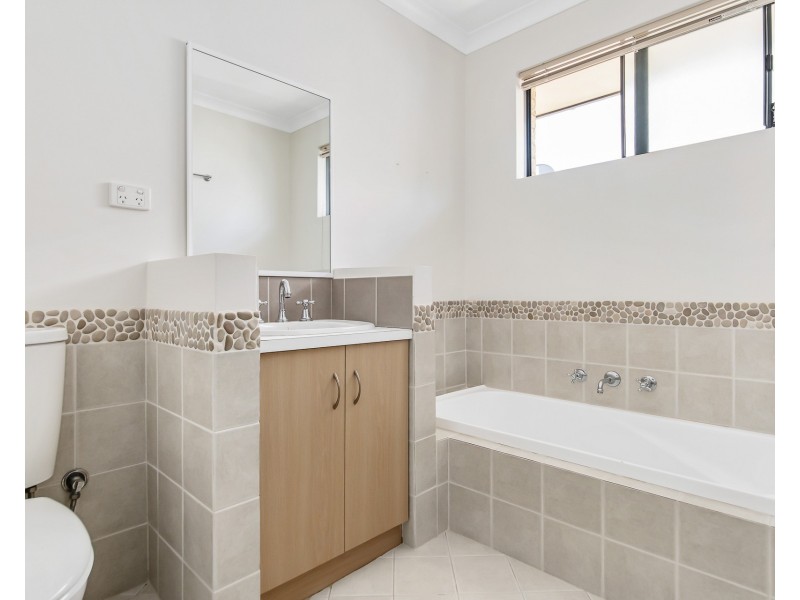 10/5 Carey St, Bunbury WA 6230