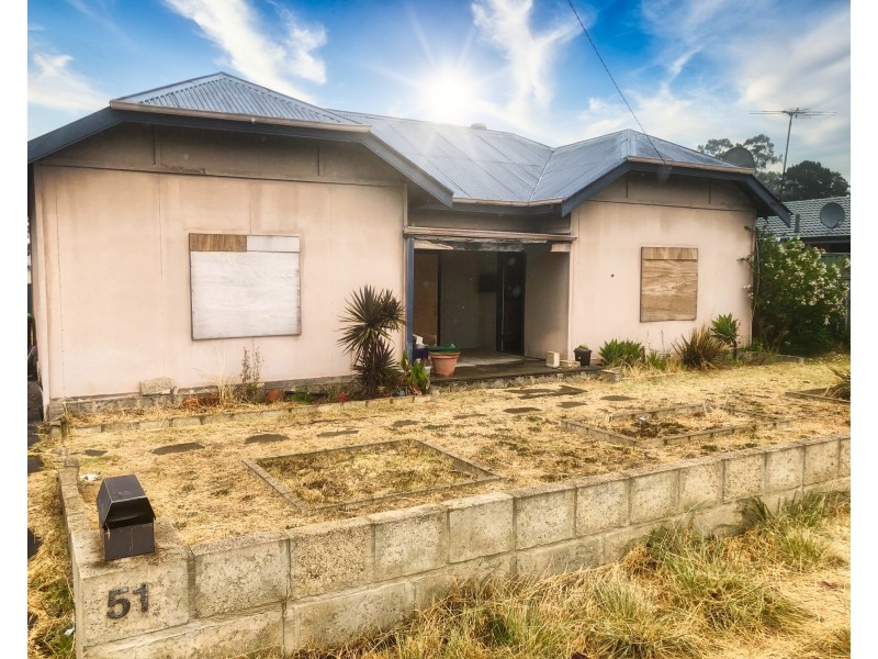 51 Jones Street, Collie WA 6225