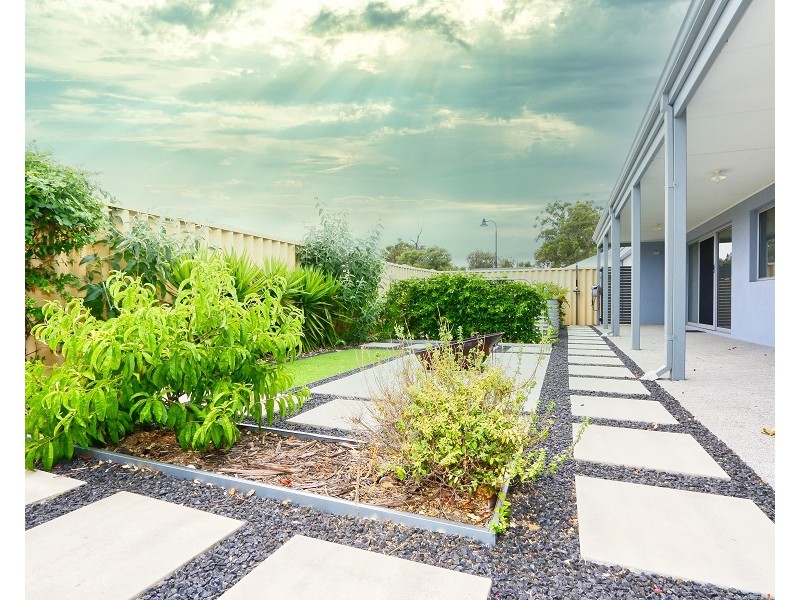 114 Wake Drive, Dalyellup WA 6230